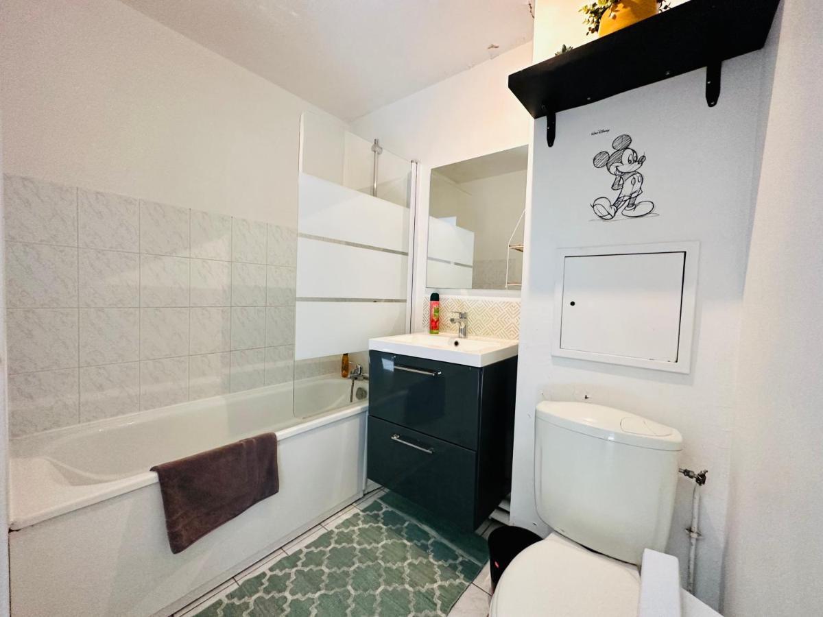 Appartement Eco 6 Personnes Magny-le-Hongre Bagian luar foto